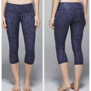 Lululemon Banana Leaf Wunder Under crop Leggings Size‎ 4 Luxtreme